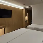 Lion Gate Hotel Sarandë