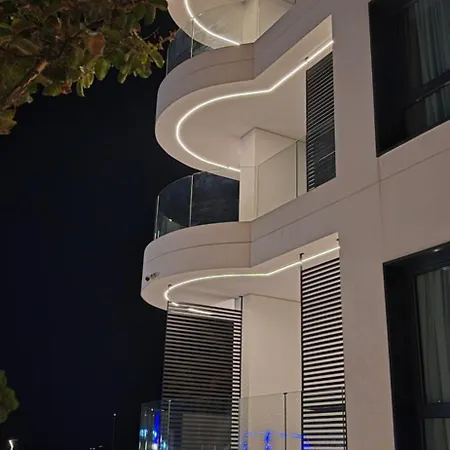 Hotel Lion Gate Saranda