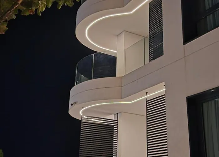 Otel Lion Gate Saranda