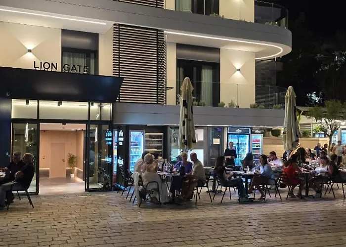 Otel Lion Gate Saranda