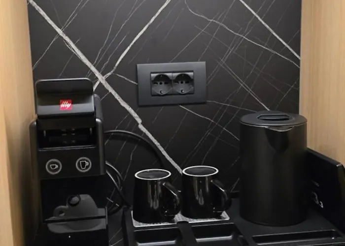 Lion Gate 3* ساراندا